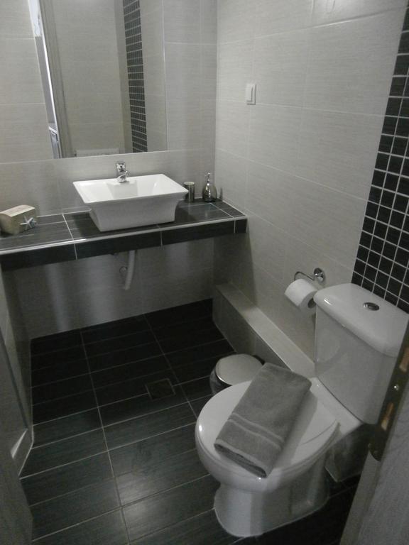 Thermaikos Studios & Apartments Peraia  Ngoại thất bức ảnh